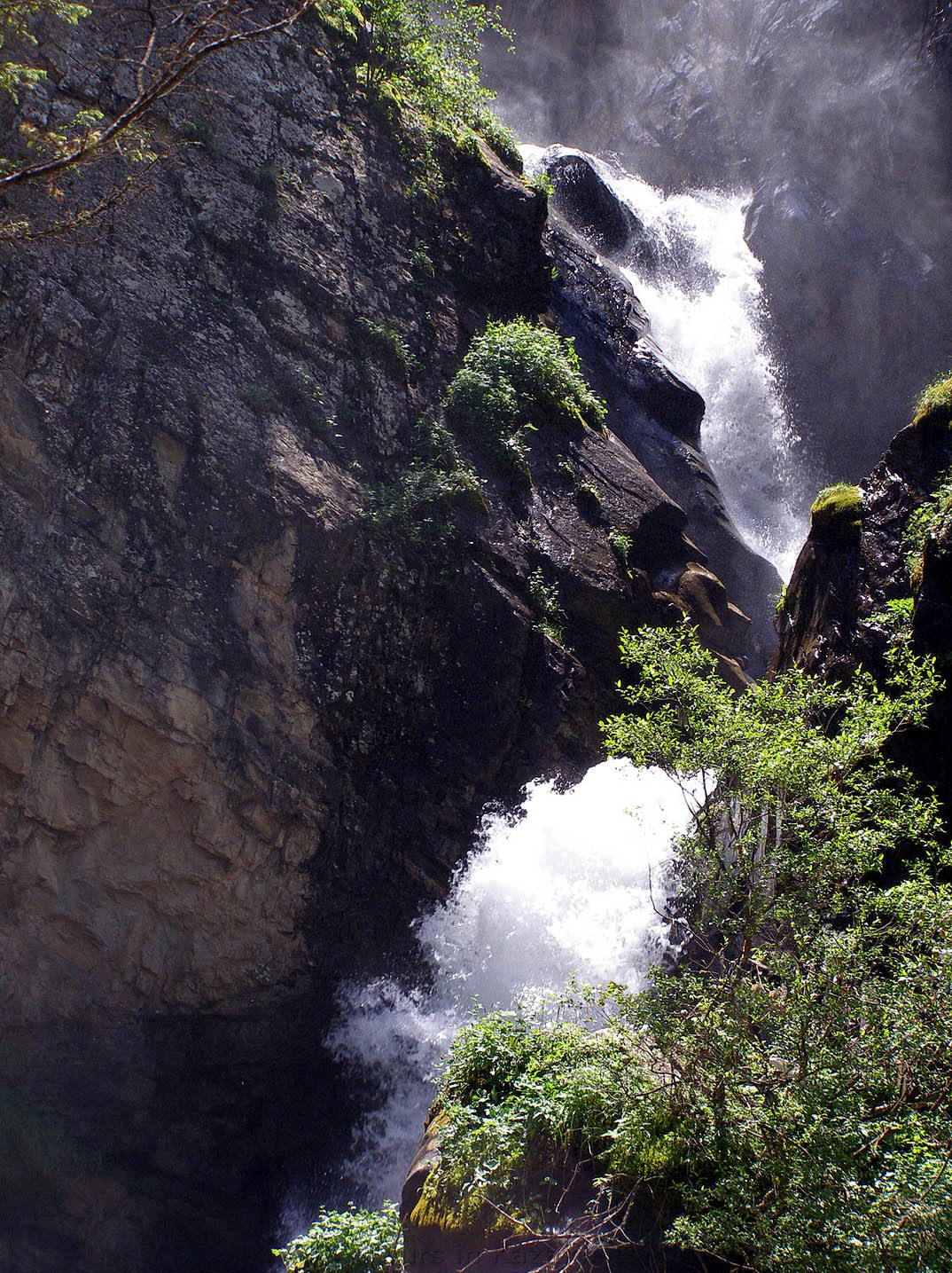 Kayrak waterfall